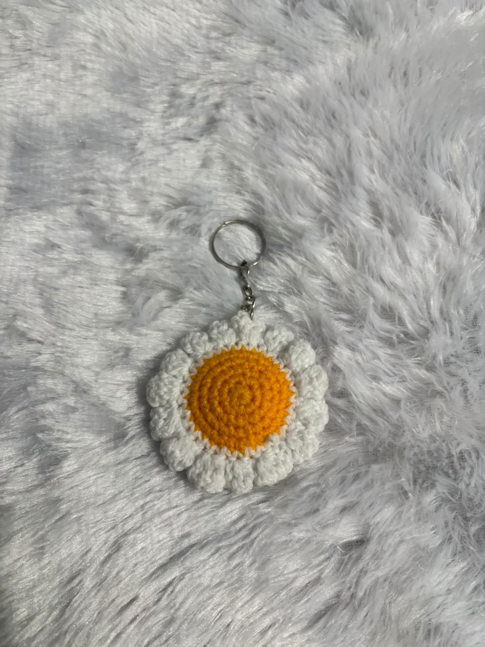 SunnyBloom Smiley Daisy Crochet Keychain